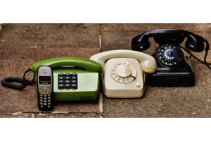 Kan ik ook telefonisch mijn bestelling doorgeven?