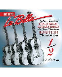 LaBella Fractional Series snarenset klassiek, 1/2 mensuur, clear nylon trebles, silverplated basses, extra G-3 (wound)